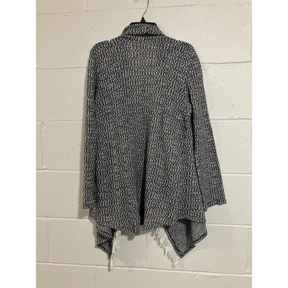 Arizona Jeans Women’s L Open Front Long Black Ivory Laced Sweater Top - Picture 8 of 8